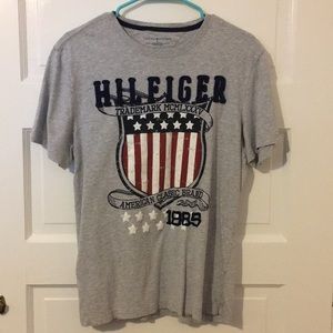 Tommy Hilfiger embroidered Tee size Medium